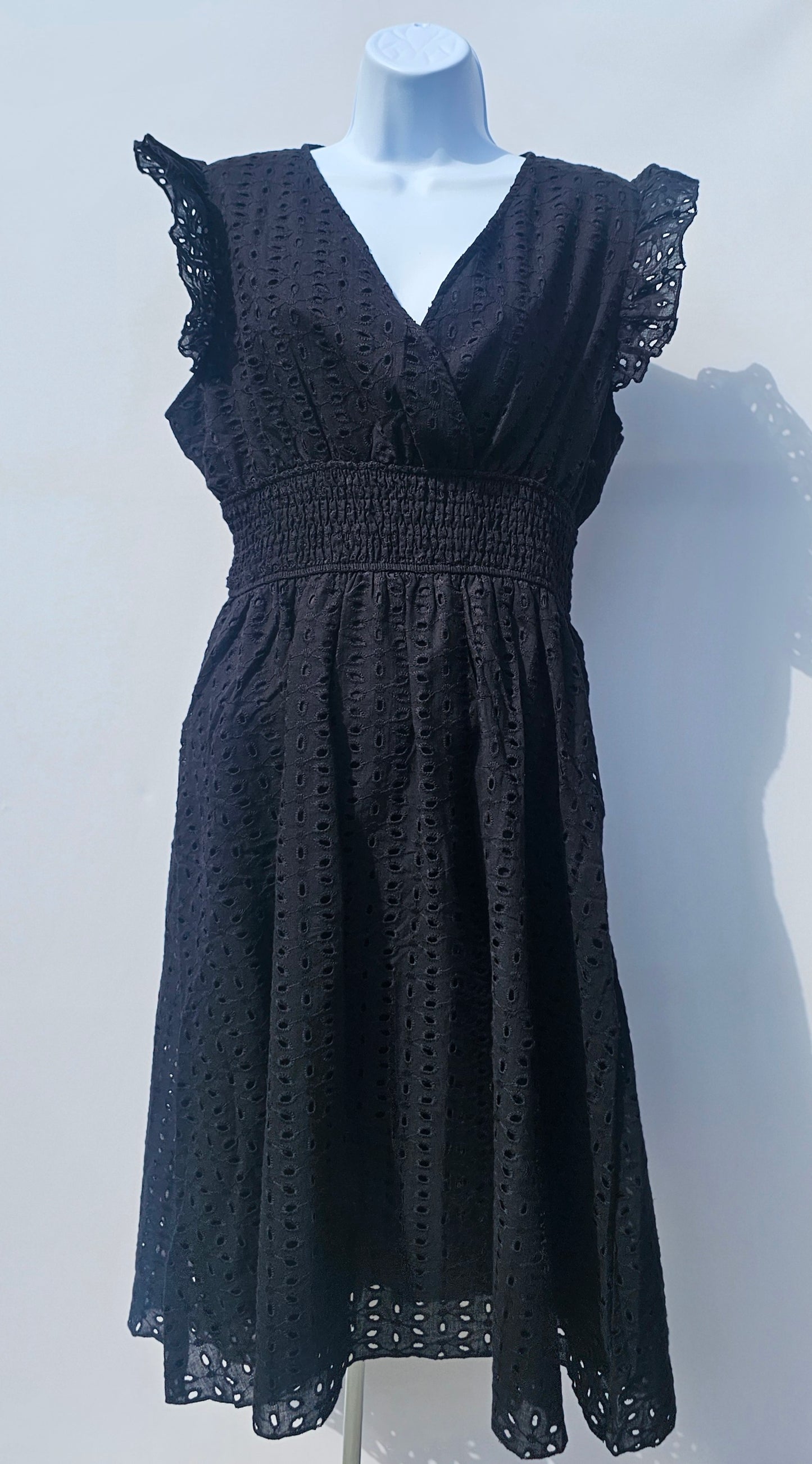 Black V-Neck Summer Dress – Flowy, Elegant, Casual/Beach/Party Size-M