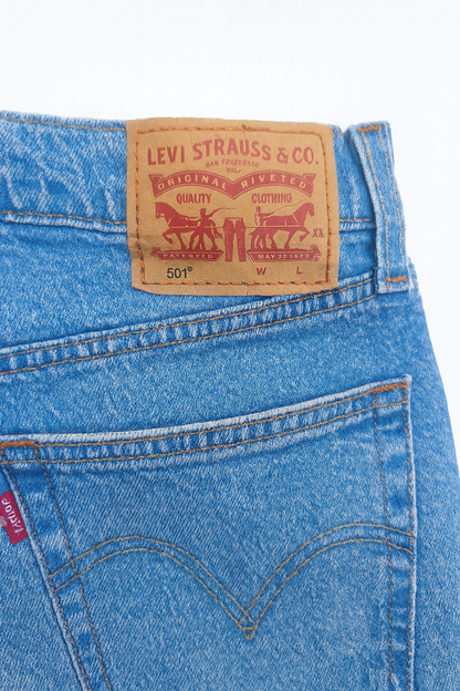 Levi’s 501® Original Fit Jeans – Light Blue, Distressed W30-L30