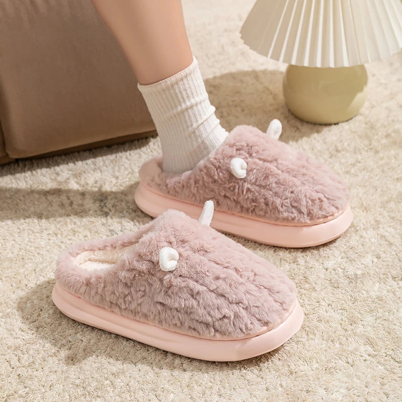 Cosy Fluffy House Slippers – Closed-Toe Plush Mules with Non-Slip Sole