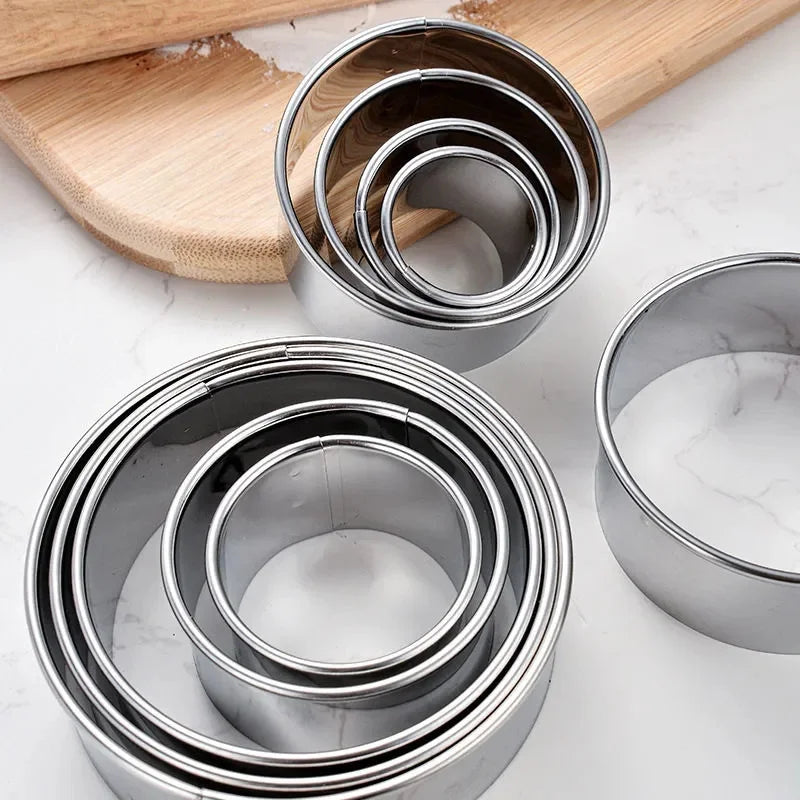 5PCS Round Stainless Steel Biscuit Moulds